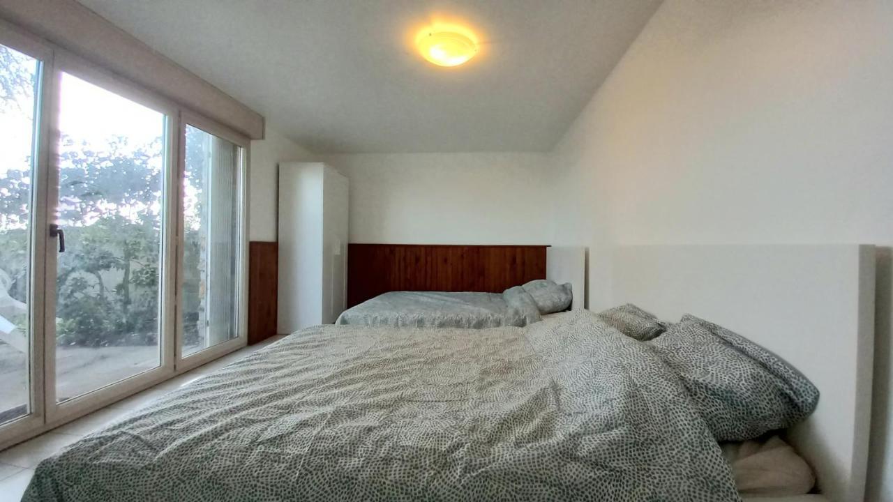 Super Appartement Au Centre Ville De Rosny Sous Bois Exterior photo